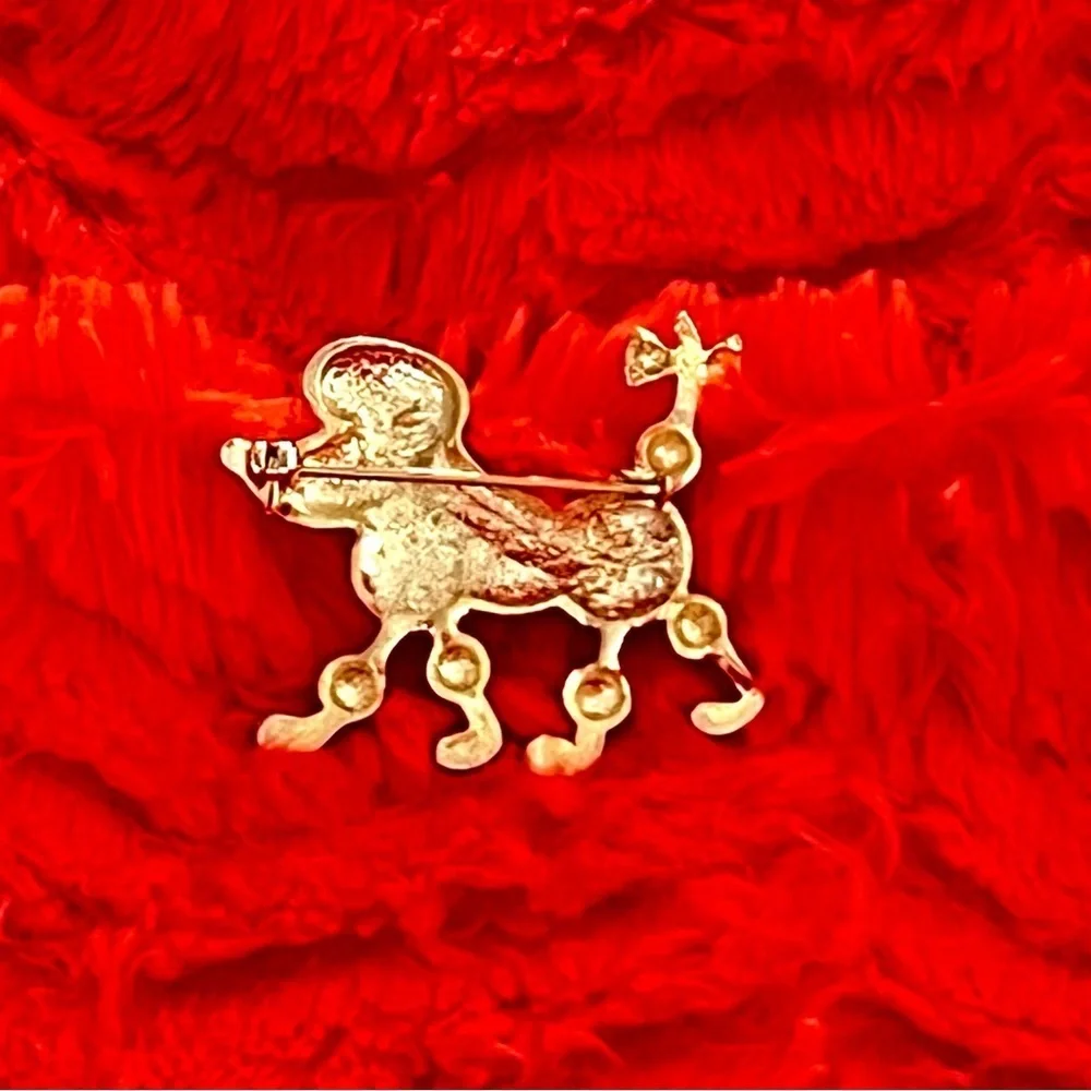 Elegant Gold Rhinestone Poodle Brooch - NWOT